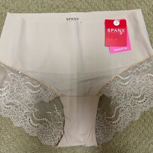 Spanx Undie-Tectable Lace Hi-Hipster